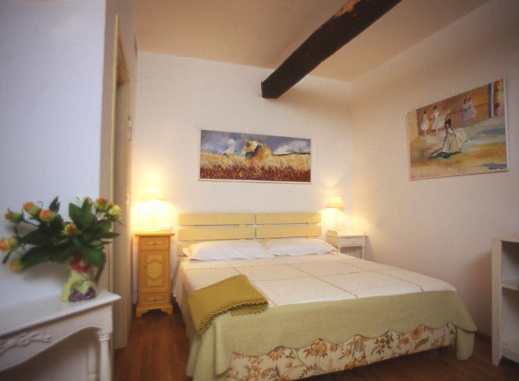 Agriturismo La Vecchia Dolceacqua Villa Room photo